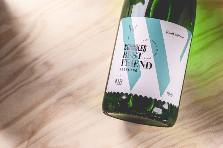 Design der Etiketten vom Weingut aus Edesheim, Pfalz - Design der Etiketten, Logo und Branding, Weinmarketing von der Designagentur Yummy Stories