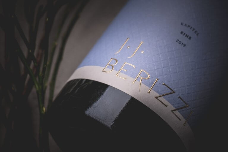 Weinetiketten Design, Wein Packaging Design für das Weingut J.J. Berizzi aus Edenkoben von der Designagentur Yummy Stories